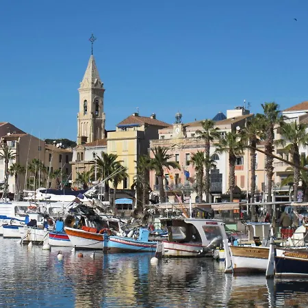 La Discrete By Interhome * Sanary-sur-Mer